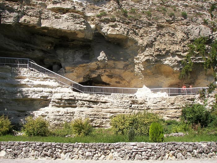 Mănăstirea Aladja, mănăstirea din stâncă de lângă Varna