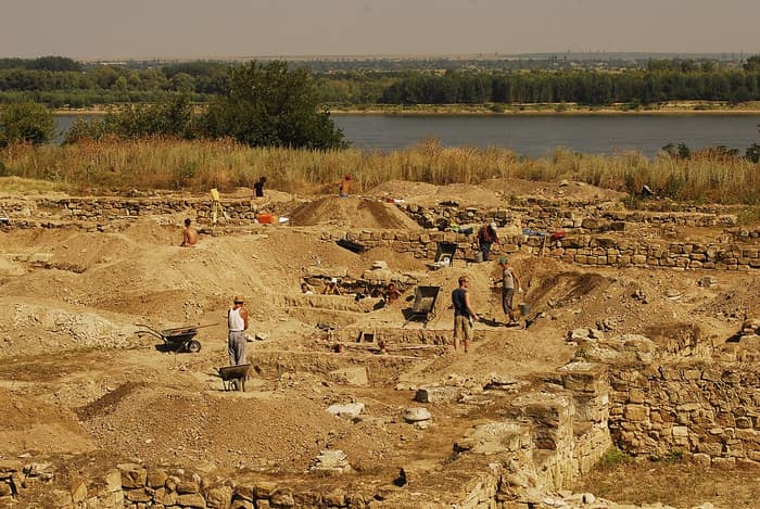 Wykopaliska archeologiczne w sektorze IV w Novae w 2008 roku
