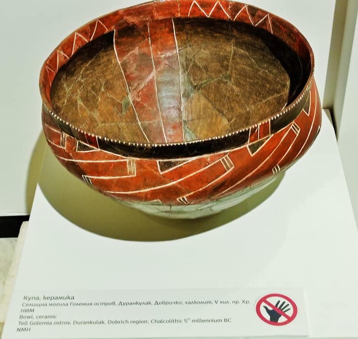 Castron ceramic din mileniul al V-lea î.Hr., Durankulak