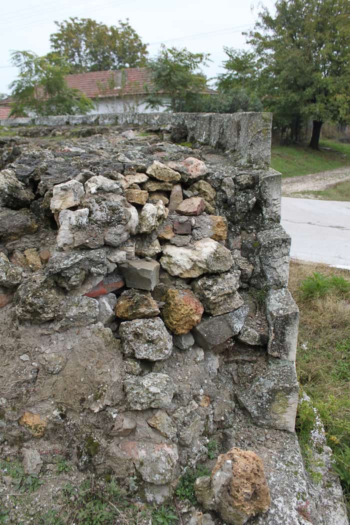 Археологически останки от Колония Улпия Ескус, втора гледка