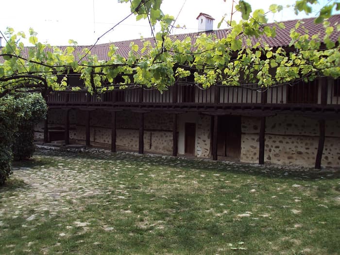 Mănăstirea Rozhen, a doua perspectivă
