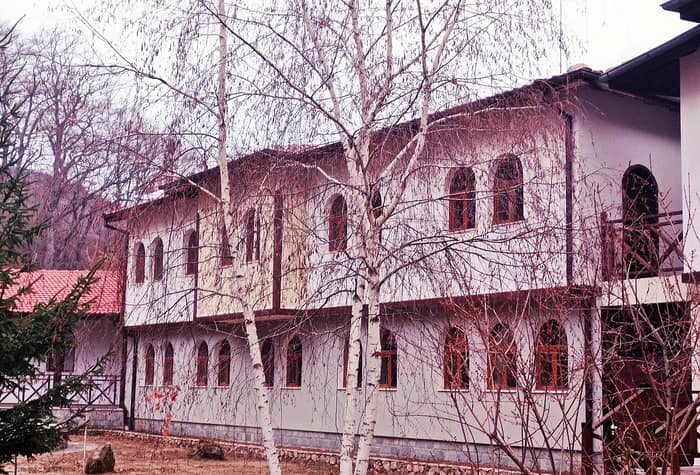 Monastyr Ruen, trzeci widok